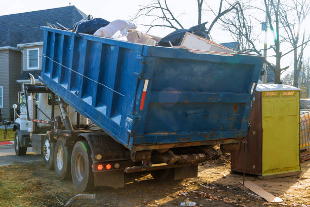 Best Construction Debris Removal  in English, IN